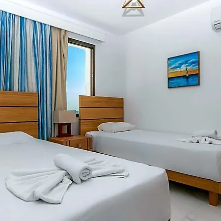 Szálloda Rododafni Paphos